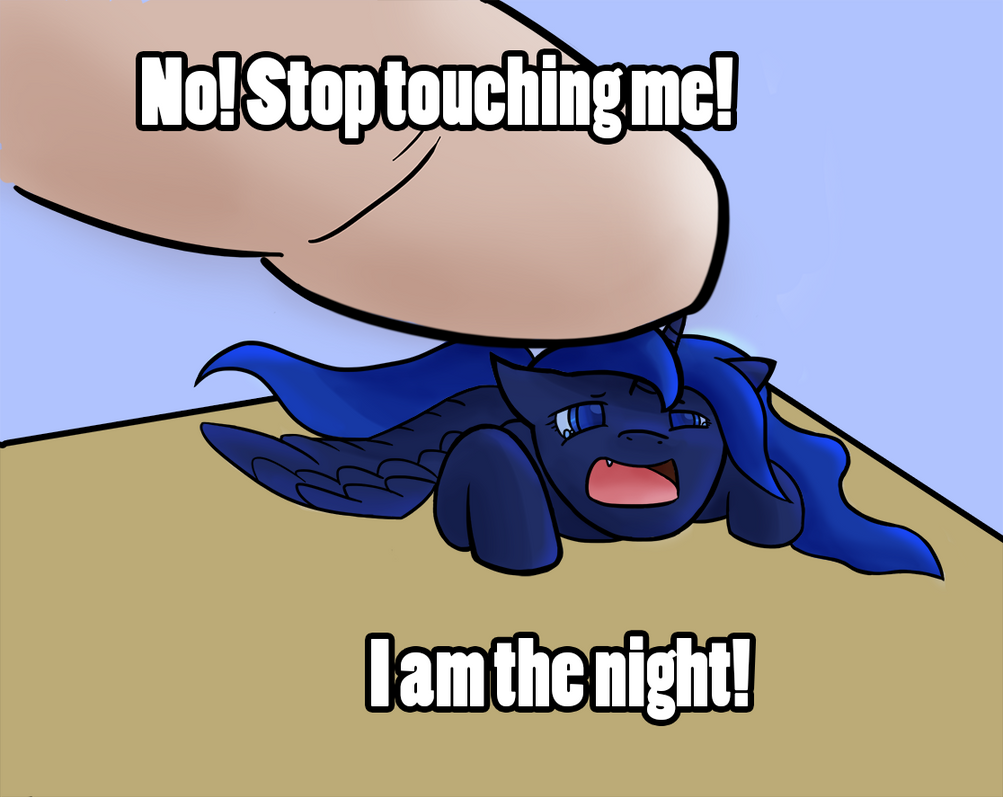 [Obrázek: stop_touching_me__i_am_the_night__by_ale...5sl144.png]