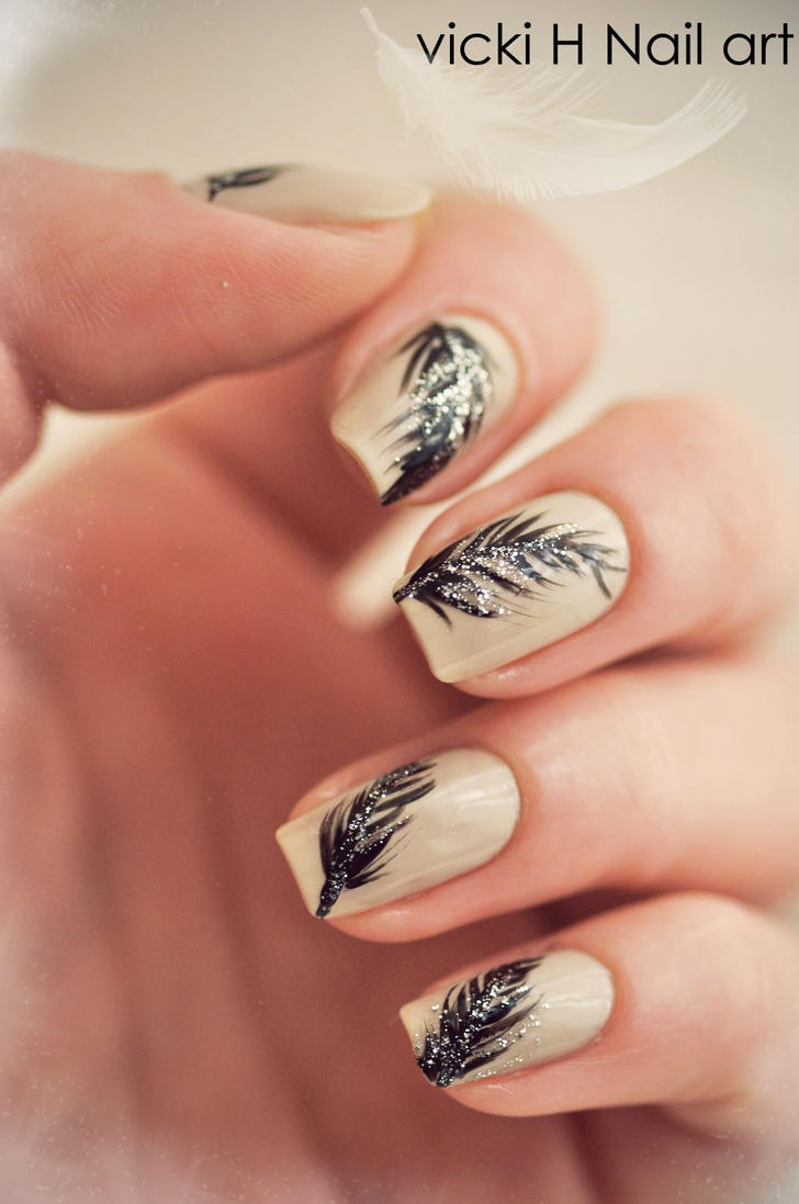 feather Nail art by VickiH on DeviantArt